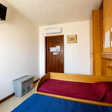 Chez Moi