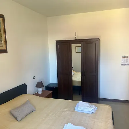 Chez Moi Pensión Cagliari